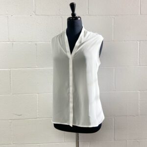 Contemporaine by Simons sleeveless blouse