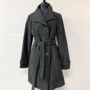 Suzy Shier dark grey coat